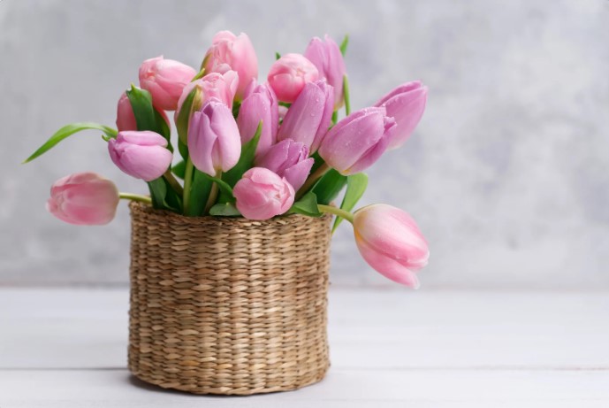 How to Choose the Perfect Flowers for Your Anniversary: A Meaningful Guide